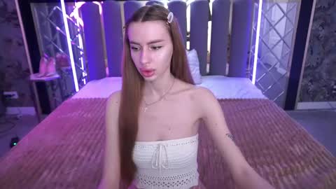 snow_whiteeex online show from 10, 5, 2026