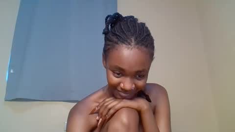 Snapshot of snowie_eyes chatting on 7, 11, 2025 Snowie eyes online show from 7, 11, 2025