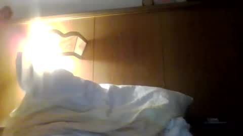 snowwhite9585 online show from 18, 2, 2026