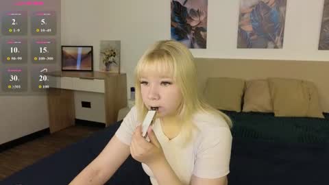 Soffa Mitchell online show from 23, 7, 2026