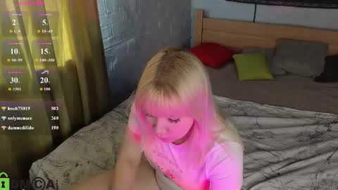 Soffa Mitchell online show from 3, 8, 2026