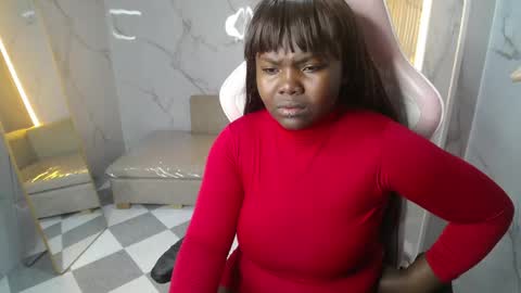 soffia_b online show from 11, 11, 2025