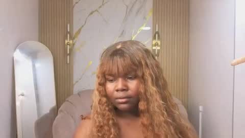 soffia_b online show from 27, 11, 2025