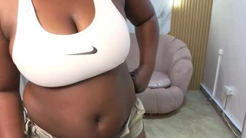 soffia_b online show from 15, 12, 2025