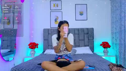 SOFFI AND CHISTOPHER online show from 10, 5, 2026