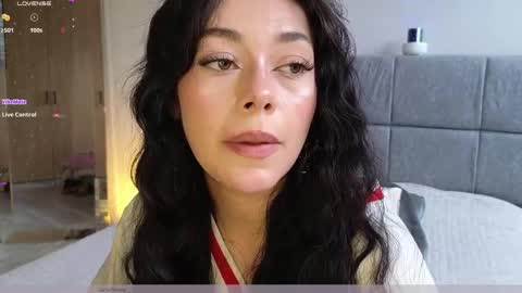 Snapshot of soffimoon_ chatting on 10, 4, 2026 IG Soffimoon I THANK YOU FOR LEAVING YOUR FOLLOW online show from 10, 4, 2026