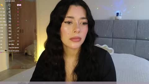 Snapshot of soffimoon_ chatting on 13, 4, 2026 IG Soffimoon I THANK YOU FOR LEAVING YOUR FOLLOW online show from 13, 4, 2026