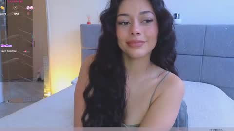 Snapshot of soffimoon_ chatting on 11, 6, 2026 IG Soffimoon I THANK YOU FOR LEAVING YOUR FOLLOW online show from 11, 6, 2026