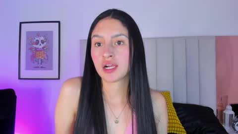 Snapshot of soffy_hilltom chatting on 12, 5, 2026 Soffy online show from 12, 5, 2026