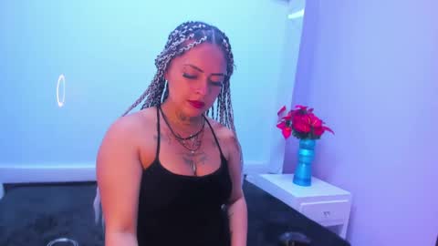 Snapshot of soffy_thopmson chatting on 21, 10, 2025 Soffy online show from 21, 10, 2025