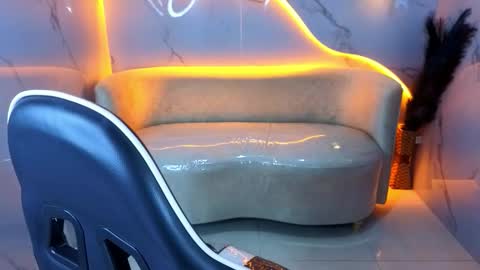 Online 800 to 1400 online show from 3, 2, 2026