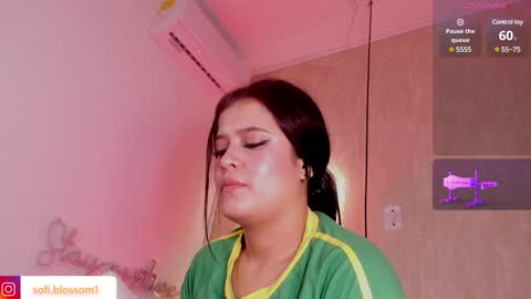 Sofi Blossom  online show from 12, 1, 2025
