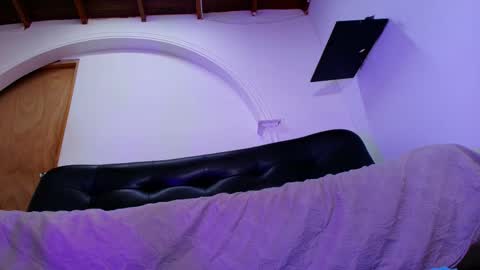 Sofia online show from 15, 10, 2025