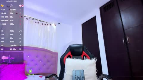 Snapshot of sofi_ruiz_ chatting on 18, 9, 2025 Sofia online show from 18, 9, 2025