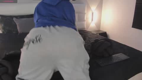 sofi_sp online show from 3, 11, 2025