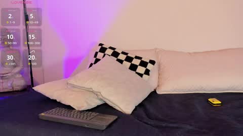 Sofi Vega online show from 26, 5, 2026