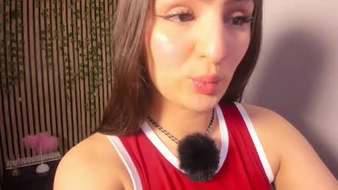 Snapshot of sofia44 chatting on 31, 5, 2026 Skarlett online show from 31, 5, 2026
