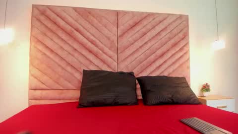 sofia__ll online show from 17, 12, 2025