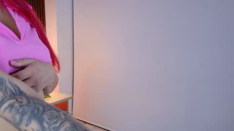 Sofia Arteaga online show from 8, 11, 2025