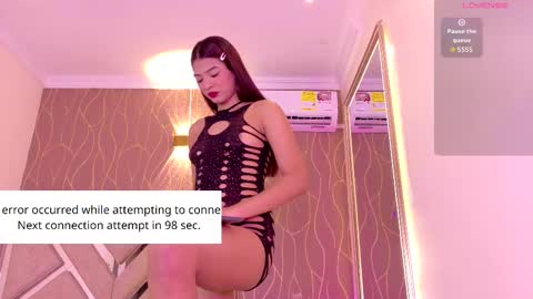 Snapshot of sofia_cleyton1 chatting on 18, 11, 2025 online show from 18, 11, 2025