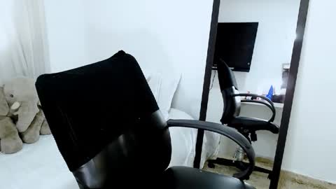 Snapshot of sofia_erotic chatting on 6, 12, 2024 sofia Ill be back on Tuesday June 4. online show from 6, 12, 2024