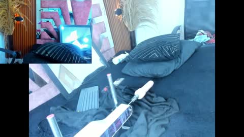 sofia gutierrez   online show from 3, 2, 2025