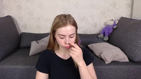 Sofia here online show from 10, 4, 2026