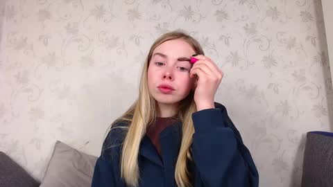 Sofia here online show from 13, 5, 2026