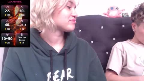 Snapshot of sofia_jimenezz chatting on 18, 11, 2025 Sofia Jimenez online show from 18, 11, 2025