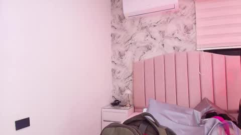 Sofia online show from 17, 12, 2025