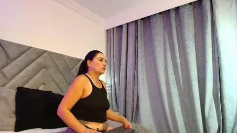 sofia_owens2 online show from 11, 9, 2025