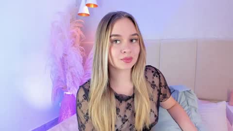 SOFIA PAMELA online show from 14, 1, 2025