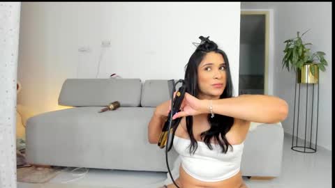 sofia_rivers_ online show from 2, 10, 2025