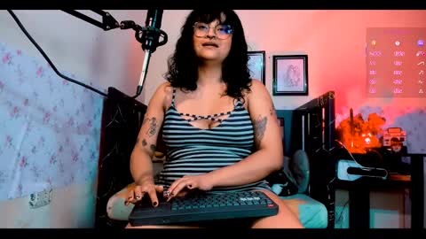 Demi Sofia online show from 7, 2, 2025