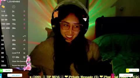 Snapshot of sofia_vanner chatting on 23, 10, 2025 SOFIA online show from 23, 10, 2025