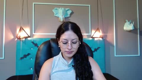 Snapshot of sofia_white3 chatting on 18, 10, 2025 Sofa online show from 18, 10, 2025