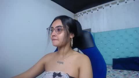 Snapshot of sofiaasexy19 chatting on 21, 10, 2025 Sofia online show from 21, 10, 2025