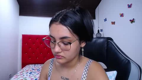 Snapshot of sofiaasexy19 chatting on 6, 1, 2026 Sofia online show from 6, 1, 2026