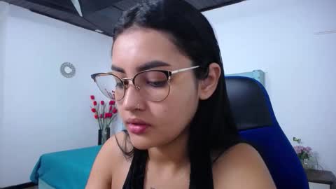 Snapshot of sofiaasexy19 chatting on 4, 2, 2026 Sofia online show from 4, 2, 2026