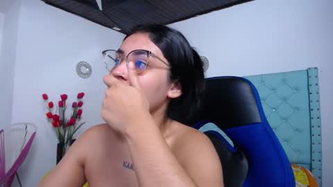 Snapshot of sofiaasexy19 chatting on 5, 3, 2026 Sofia online show from 5, 3, 2026