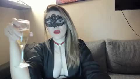 Snapshot of sofiabells chatting on 28, 12, 2024 SofiaBells online show from 28, 12, 2024