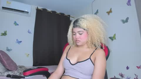 sofiacastillo01 online show from 23, 9, 2025