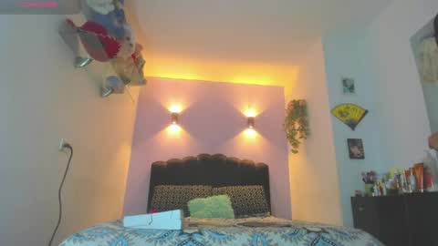 Sofia online show from 7, 6, 2026