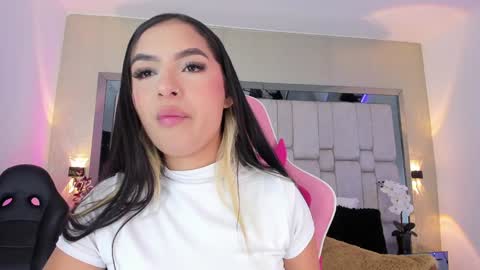 Sofia  online show from 16, 1, 2025