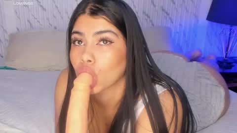 Snapshot of sofiagoez_ chatting on 24, 11, 2025 Sofi online show from 24, 11, 2025