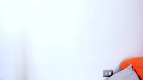 sofiaortizx online show from 22, 1, 2025