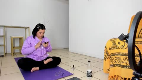 sofiaortizx online show from 1, 3, 2025