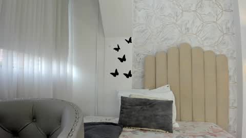 Sofia  online show from 24, 12, 2024