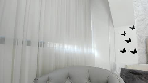 Sofia  online show from 26, 12, 2024