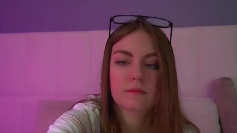 Sofia online show from 6, 2, 2026